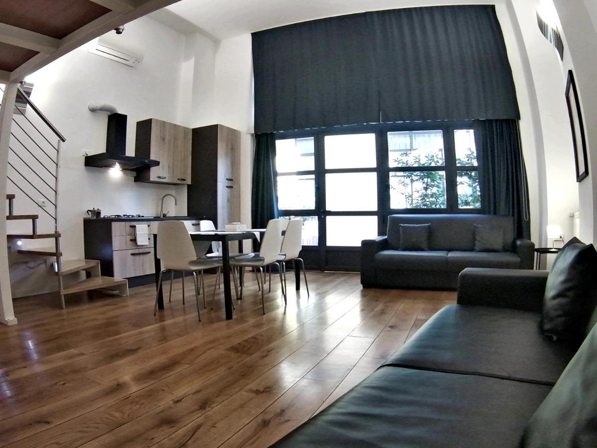 La Maison del Capestrano Milan Extérieur photo